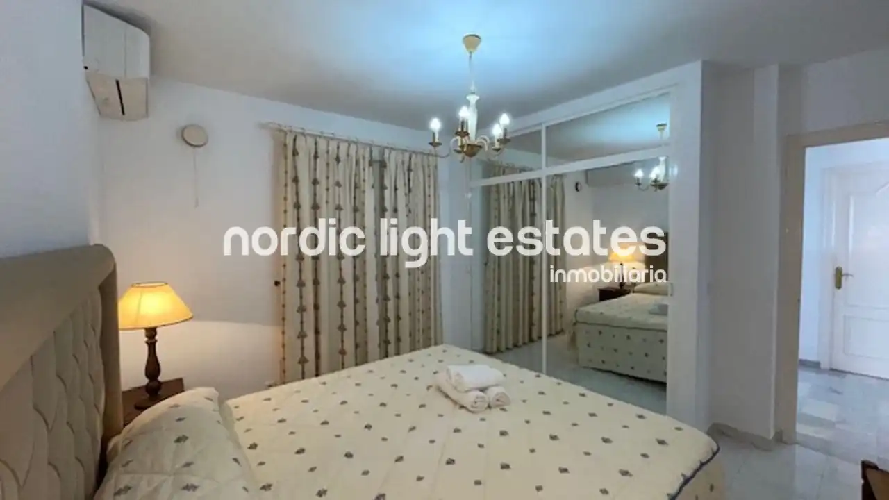 Habitación de Casa o chalet en venta en Nerja con Terraza, Trastero y Piscina