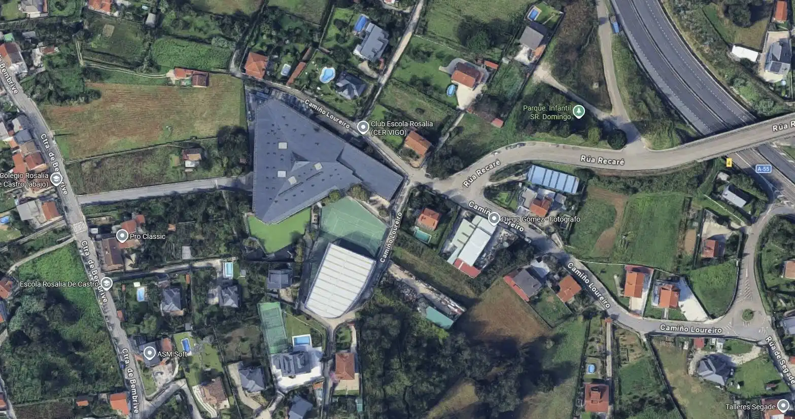 Xalet amb piscina en venda a Camino LOUREIRO-BEMBRIVE
