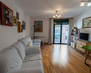 Living room of Flat for sale in Cuenca Capital  with Heating, Terrace and Storage room