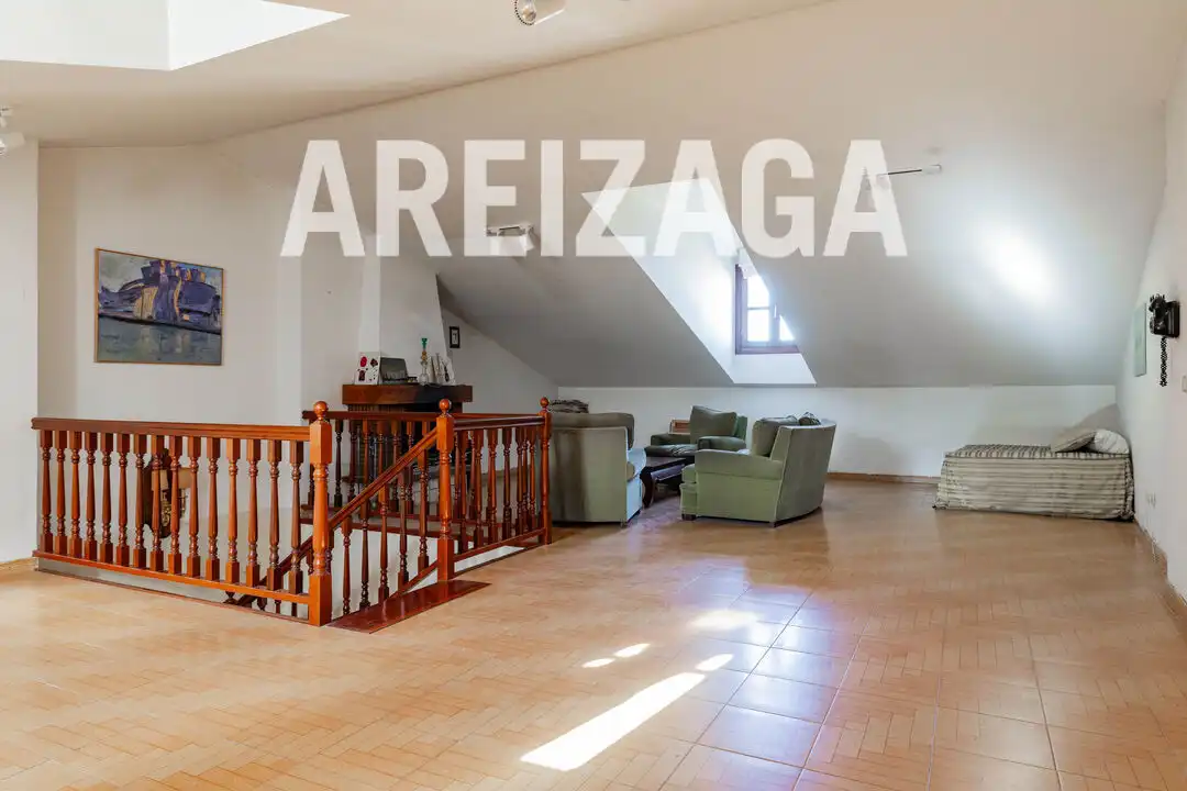 Casa o xalet en venda en Donostia - San Sebastián  amb Calefacció, Jardí privat i Terrassa