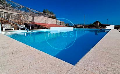 Piscina de Casa o xalet en venda en Montserrat amb Terrassa i Piscina