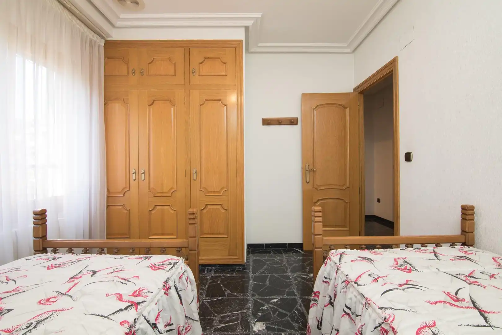 Dormitori de Casa o xalet en venda en Elche / Elx amb Jardí privat, Terrassa i Piscina