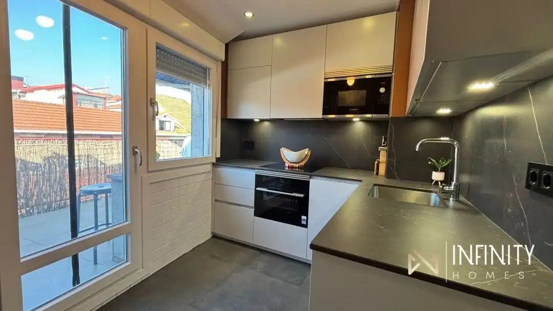Kitchen of Flat for rent in Bilbao   with Heating and Terrace
