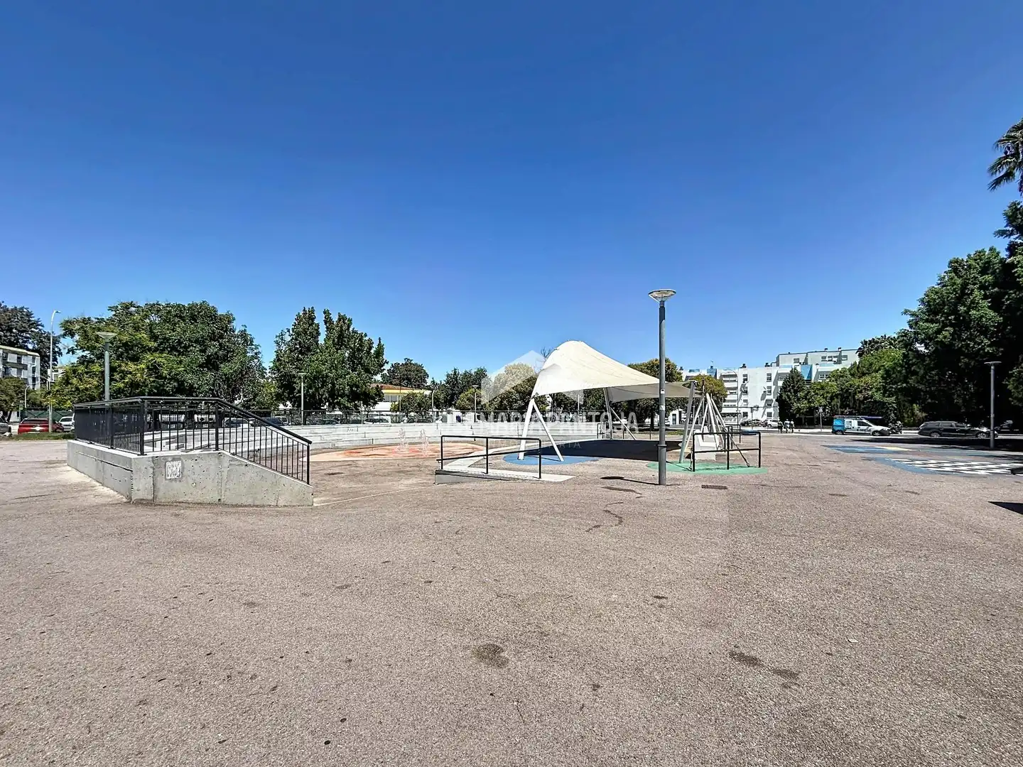Vista exterior de Pis en venda en Jerez de la Frontera amb Aire condicionat