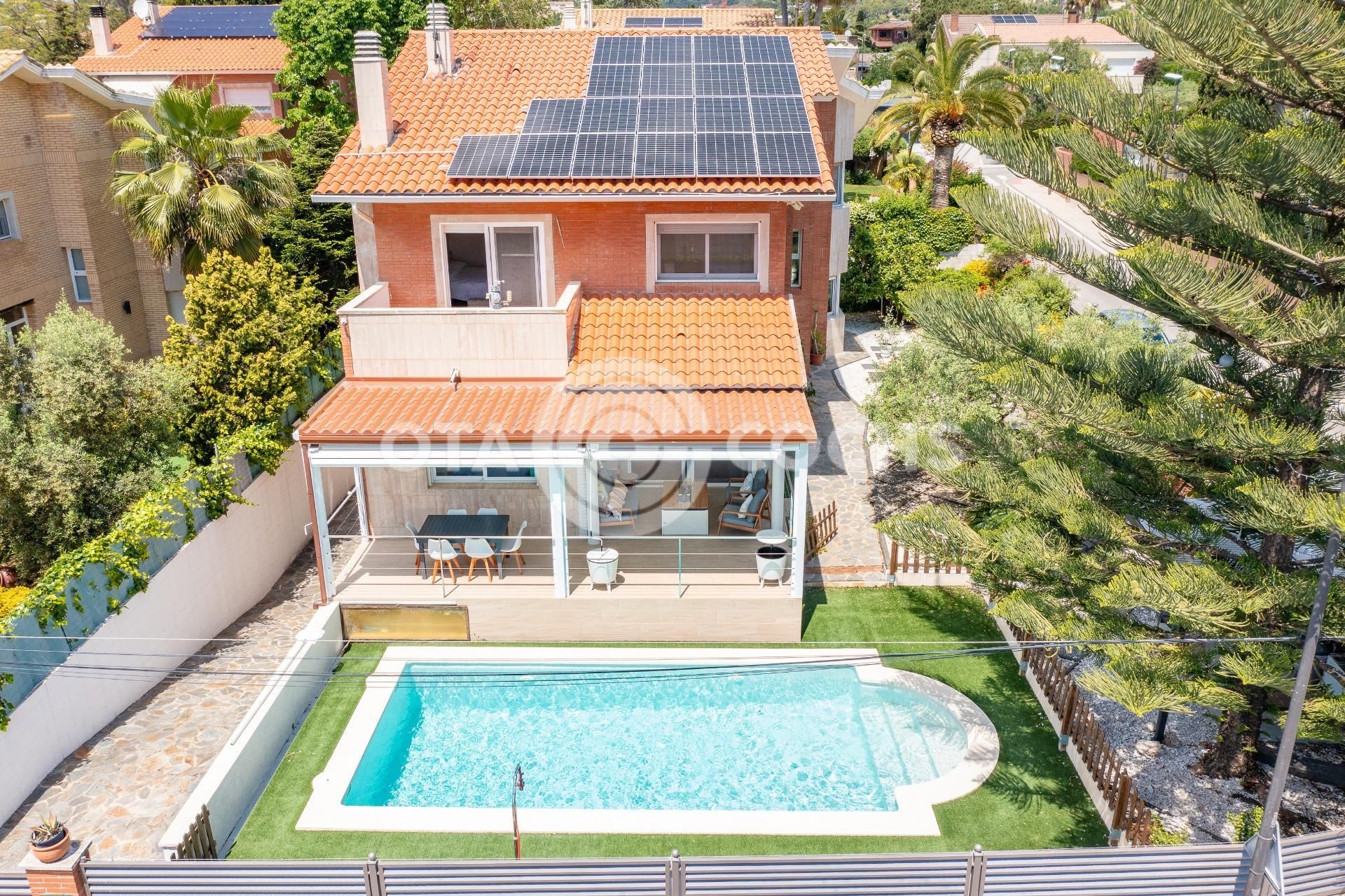 Swimming pool of House or chalet for sale in Reus  with Air Conditioner, Heating and Private garden