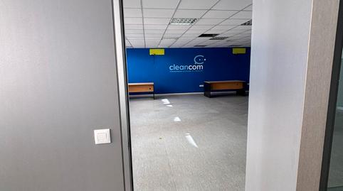 Photo 3 of Office to rent in Calle de Pedro Heredia, Fuente del Berro, Madrid