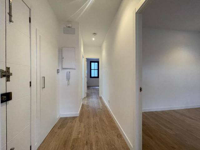 Local comercial en Venta en Finisterre en Paseo de los Puentes - Santa Margarita