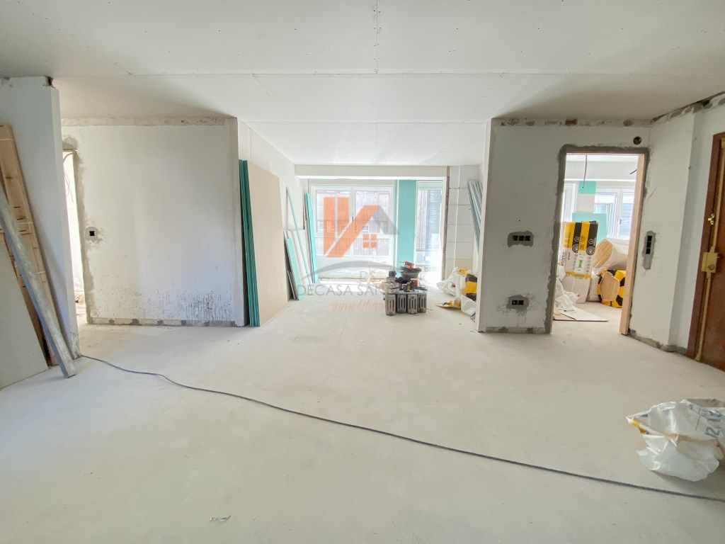 Flat for sale in Santiago de Compostela   with Heating, Terrace and Balcony