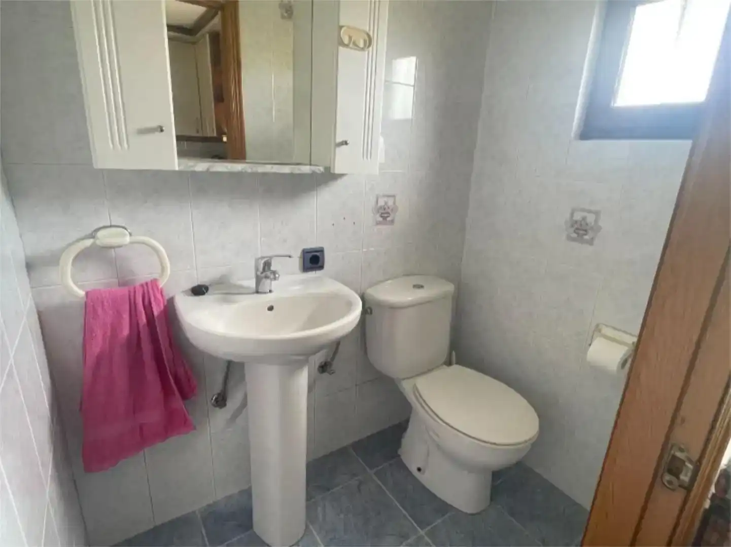 Bany de Casa o xalet en venda en Parres