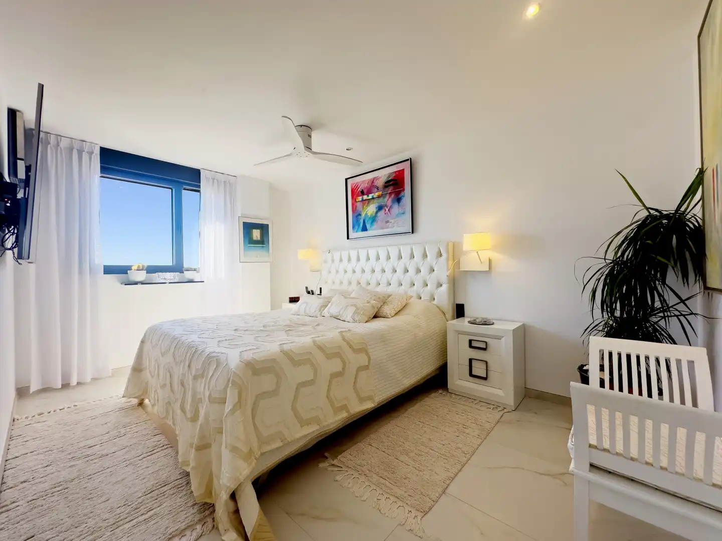 Habitación de Ático en venta en Estepona con Calefacción, Terraza y Trastero