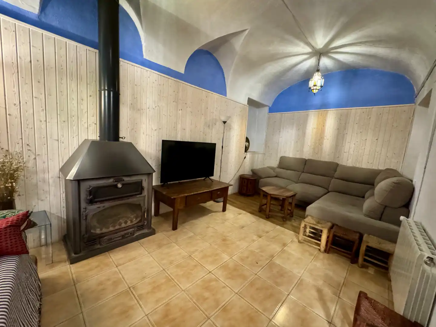 Sala d'estar de Casa adosada en venda en Sant Feliu de Guíxols amb Calefacció, Jardí privat i Terrassa