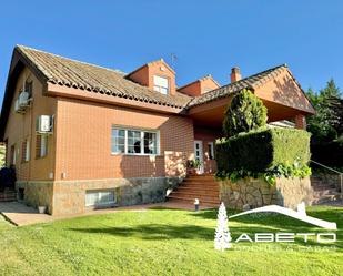 Vista exterior de Casa o xalet de lloguer en Ciudalcampo