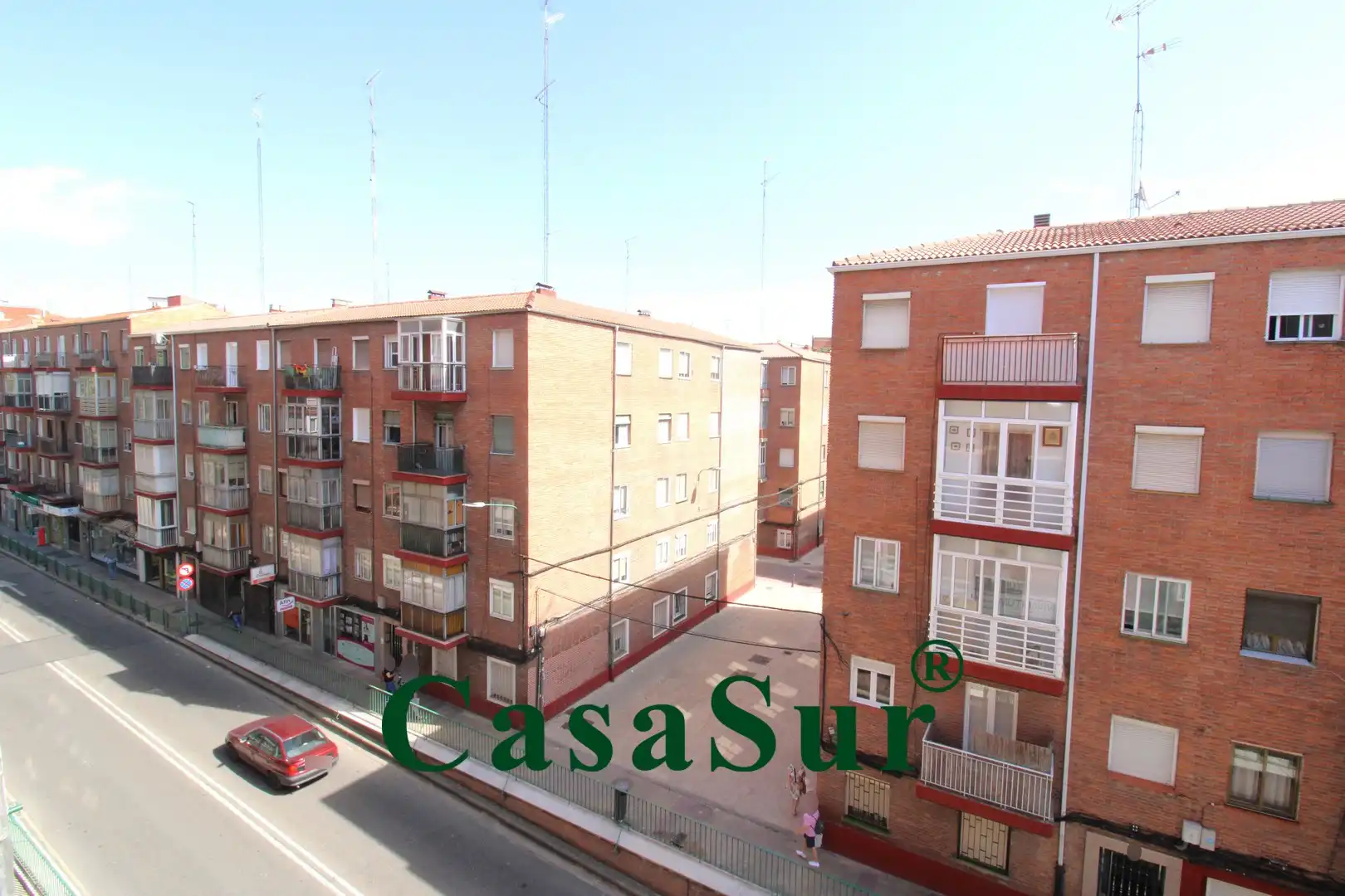 Vista exterior de Pis en venda en Valladolid amb Calefacció i Traster