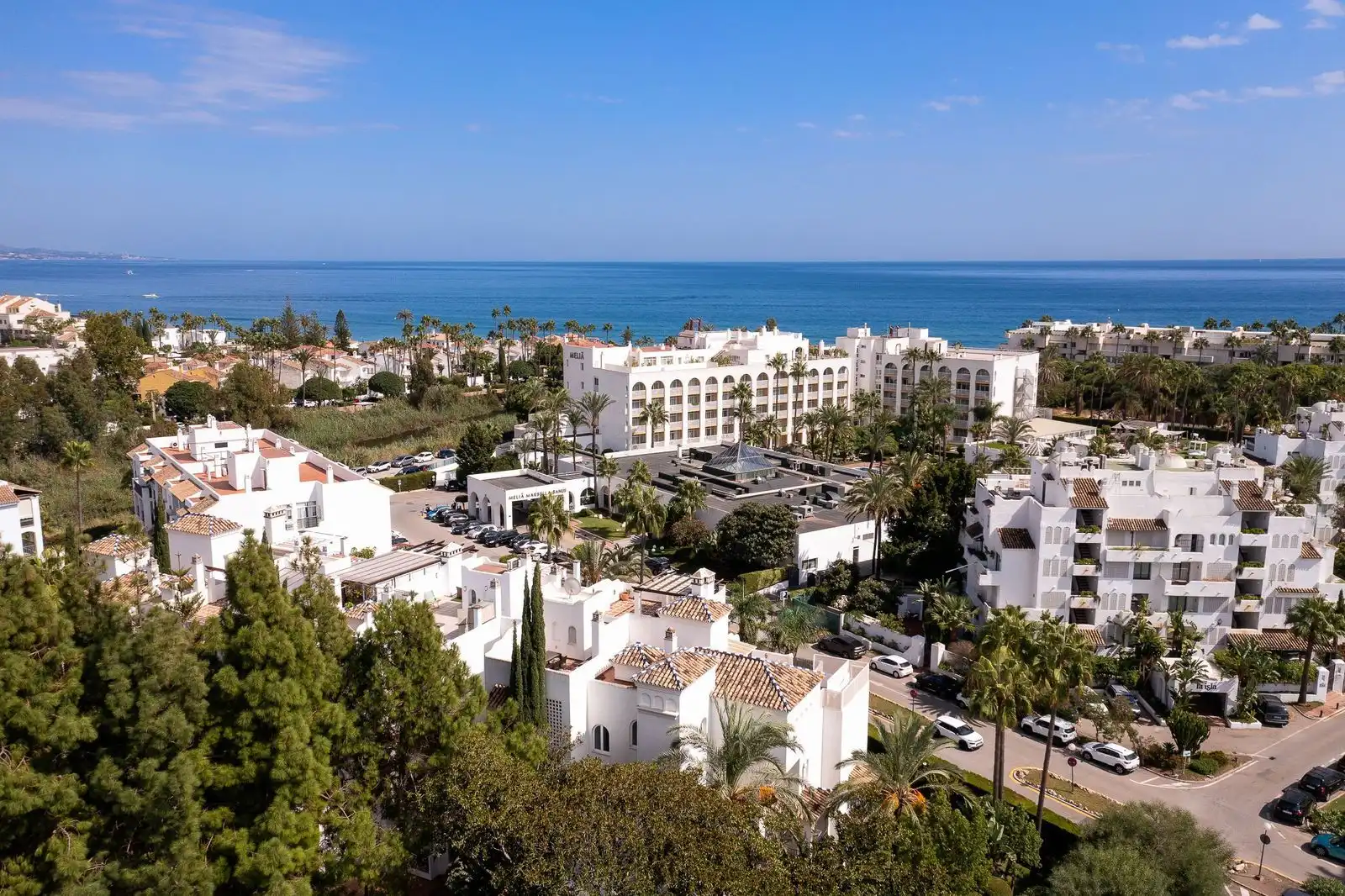 Außenansicht von Maisonette zum Verkauf in Marbella mit Klimaanlage, Terrasse und Abstellraum