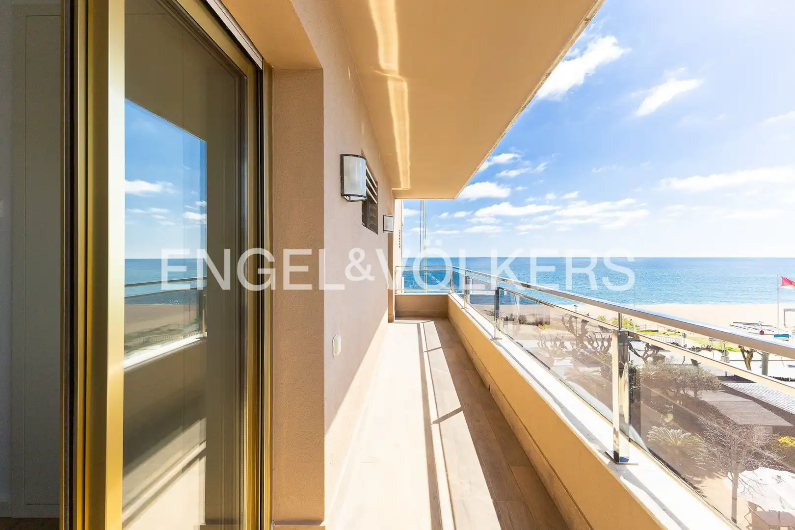 Terraza de Piso en venta en Caldes d'Estrac con Aire acondicionado, Calefacción y Jardín privado