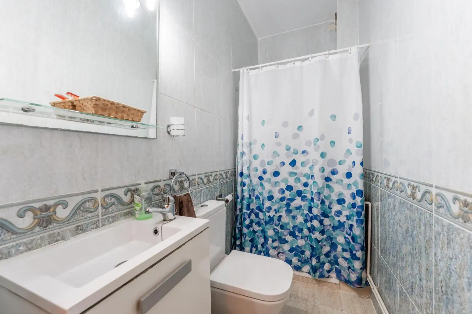 Baño de Planta baja en venta en Martorelles con Calefacción y Trastero