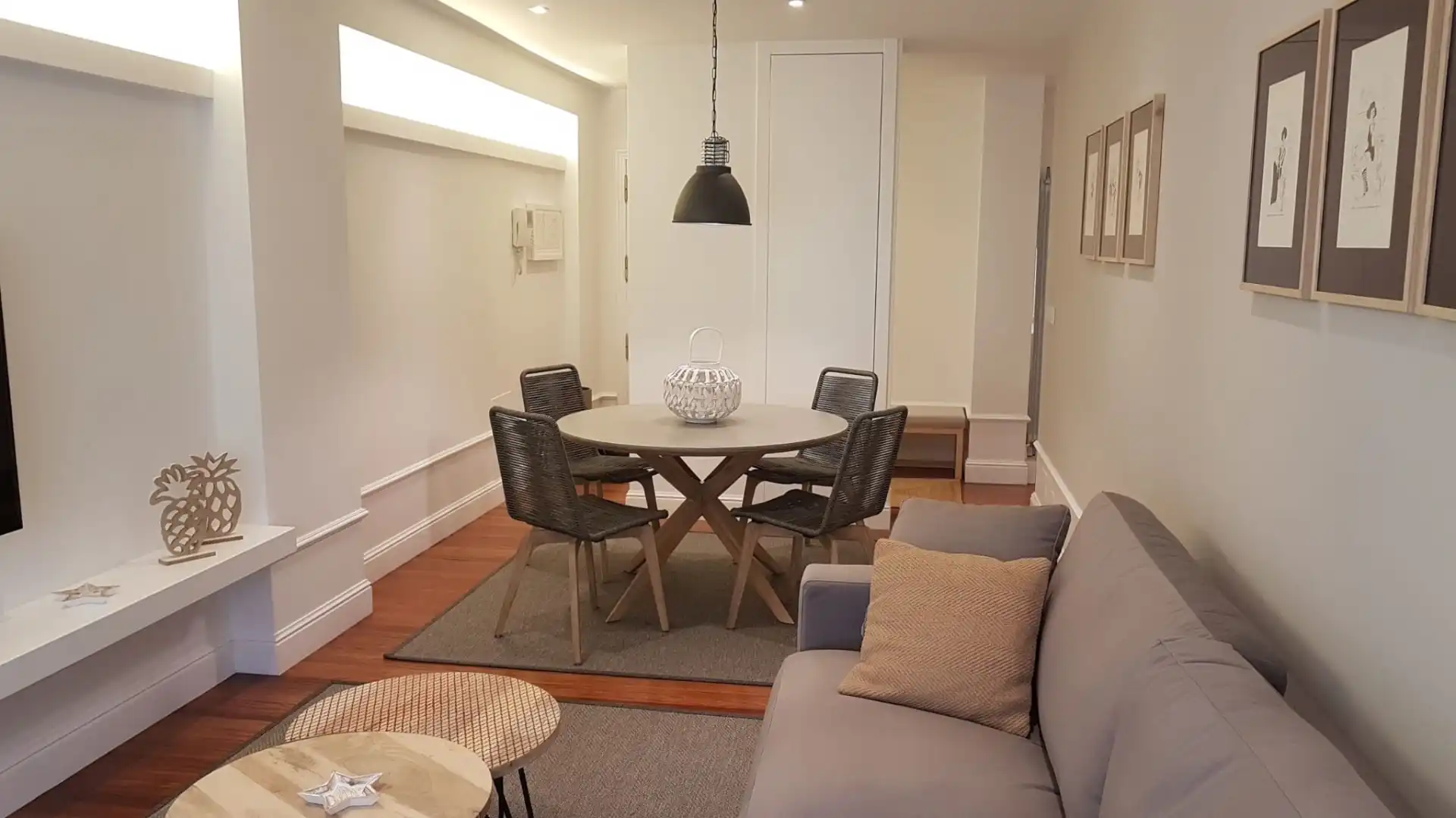 Esszimmer von Wohnung zur Miete in Santiago de Compostela  mit Heizung, Möbliert und Balkon