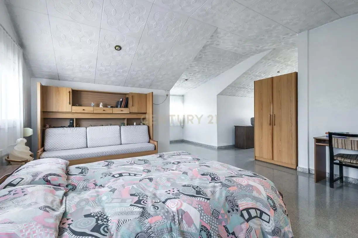 House with pool for sale in Carrer de les Orquídies, Viladecans, Spain, imagen 39