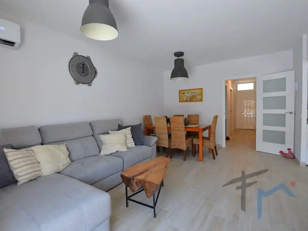 Sala d'estar de Casa adosada en venda en Masquefa amb Aire condicionat