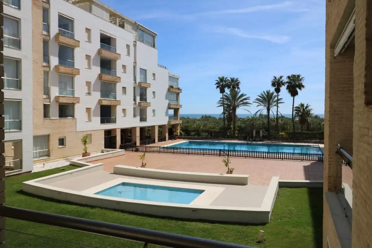 Piscina de Apartament en venda en Ayamonte amb Piscina comunitària