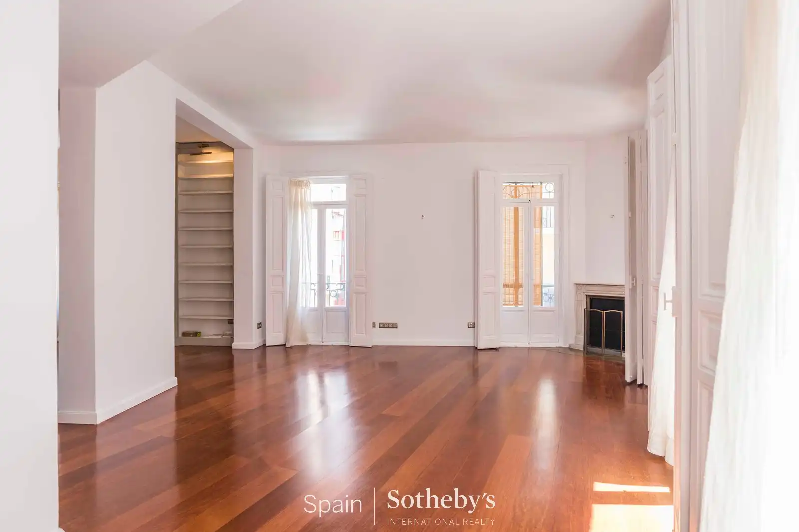 Sala d'estar de Apartament de lloguer en Madrid amb Aire condicionat i Calefacció