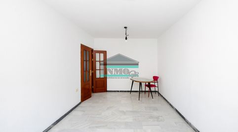 Foto 5 von Wohnung zum Verkauf in Calle Málaga, 32, San Antón, Armilla