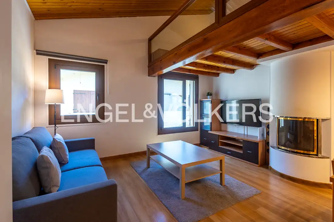 Sala de estar de Ático de alquiler en Encamp con Calefacción, Parquet y Amueblado