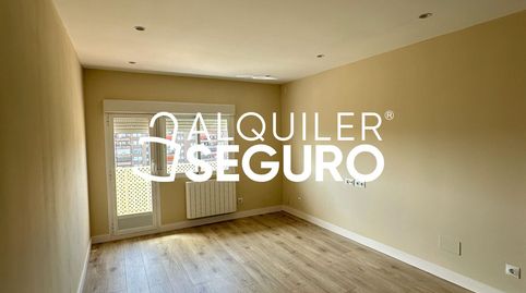 Foto 2 de Piso de alquiler en De Portugal, Villafontana - Estoril I, Móstoles