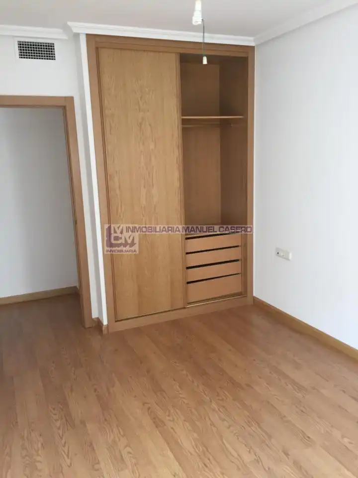 Bedroom of Apartments for rent in Cáceres  with Air Conditioner and Heating