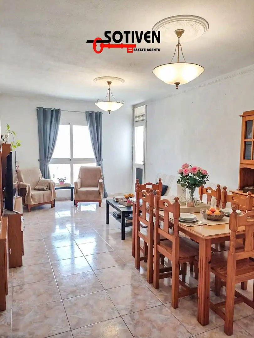 Comedor de Apartamento en venta en Guía de Isora con Balcón