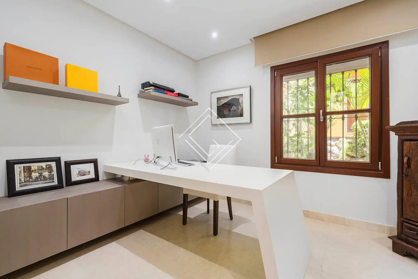 Chalet con piscina en venta en Milla de Oro, imagen 24