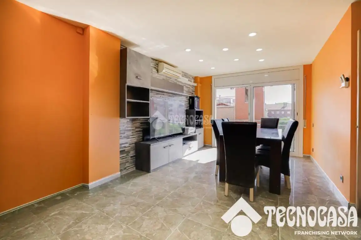 Esszimmer von Wohnung zum Verkauf in Barcelona mit Balkon
