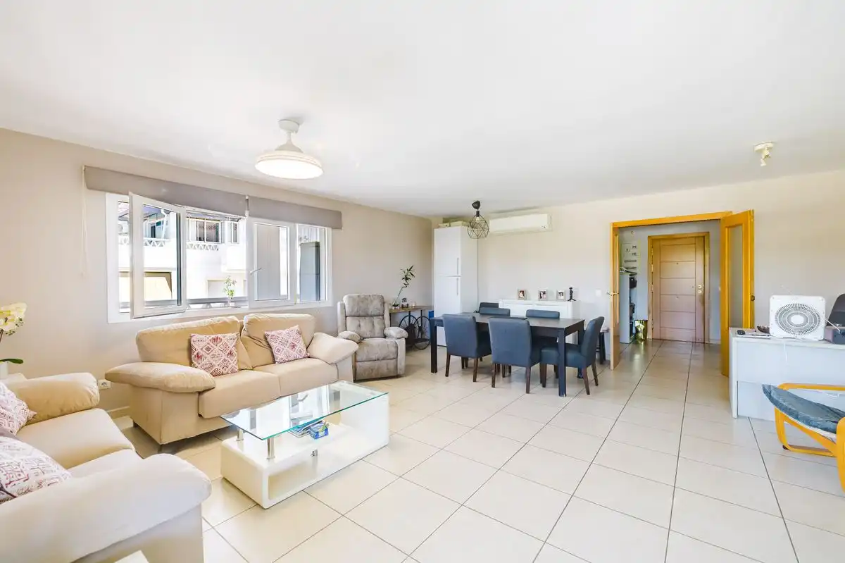 Penthouse with lift for sale in Calle Pio Baroja-Nva Andalucia, imagen 4