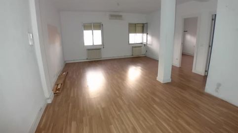 Foto 4 de Piso en venta en C/ Vía Lusitana, Abrantes, Madrid Capital