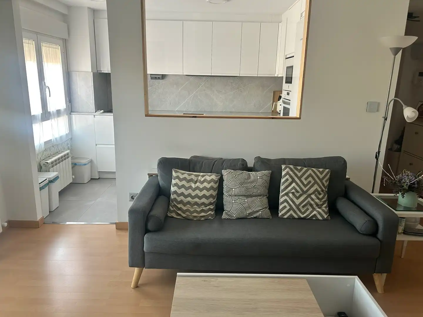 Sala d'estar de Pis en venda en Huesca amb Aire condicionat, Calefacció i Terrassa