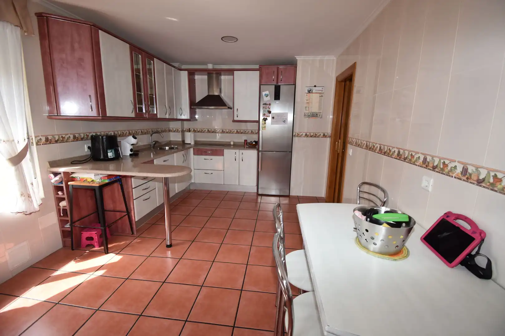 Cocina de Casa o chalet en venta en Bárcena de Cicero con Calefacción, Jardín privado y Terraza