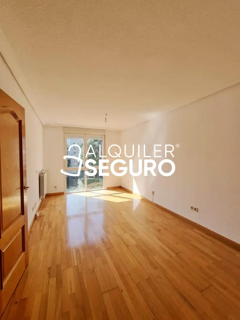 Sala d'estar de Pis de lloguer en Las Rozas de Madrid amb Aire condicionat, Calefacció i Traster