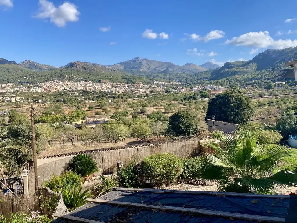 Vista exterior de Finca rústica en venda en Andratx amb Aire condicionat, Jardí privat i Terrassa