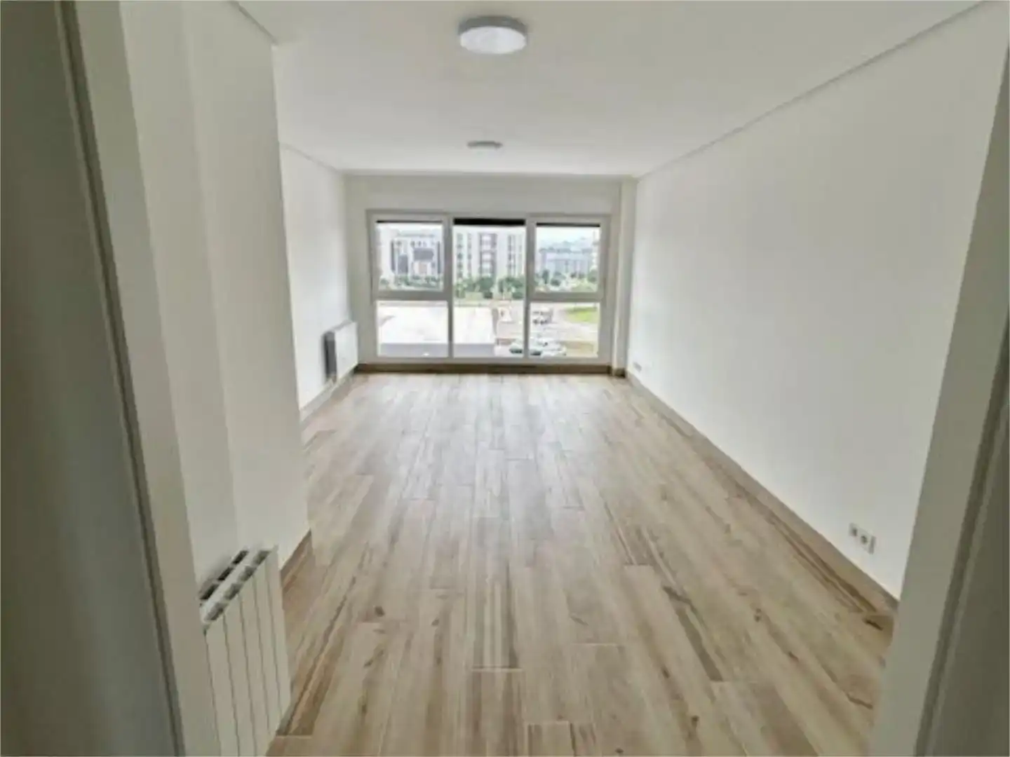 Sala de estar de Piso de alquiler en Santander con Trastero