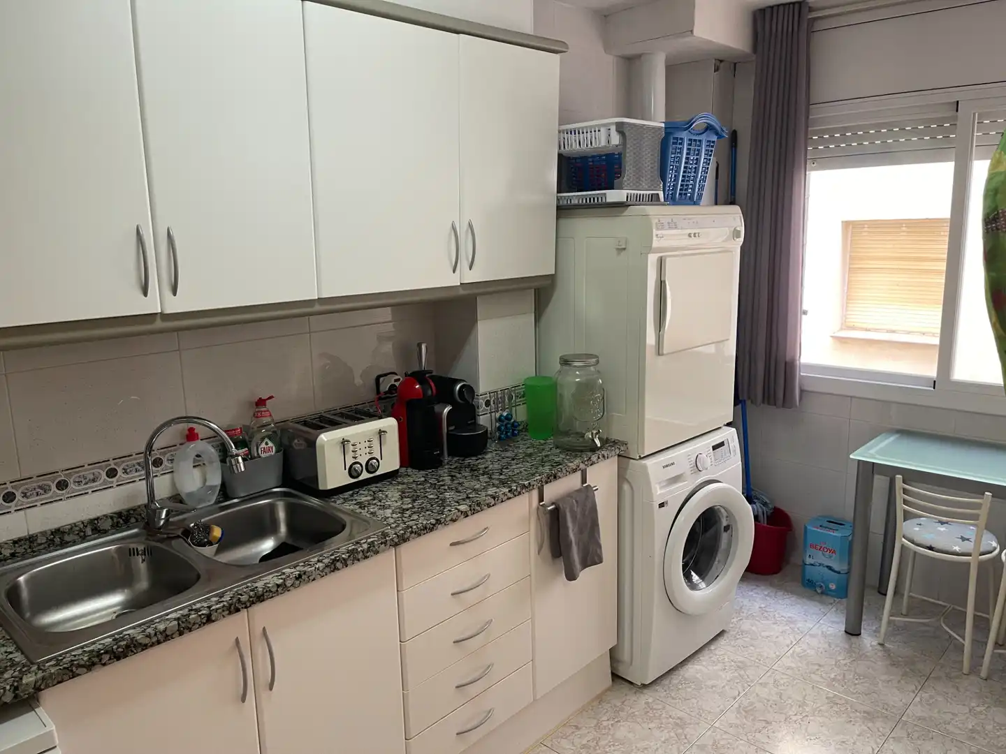 Cocina de Piso en venta en Pineda de Mar con Calefacción, Amueblado y Horno