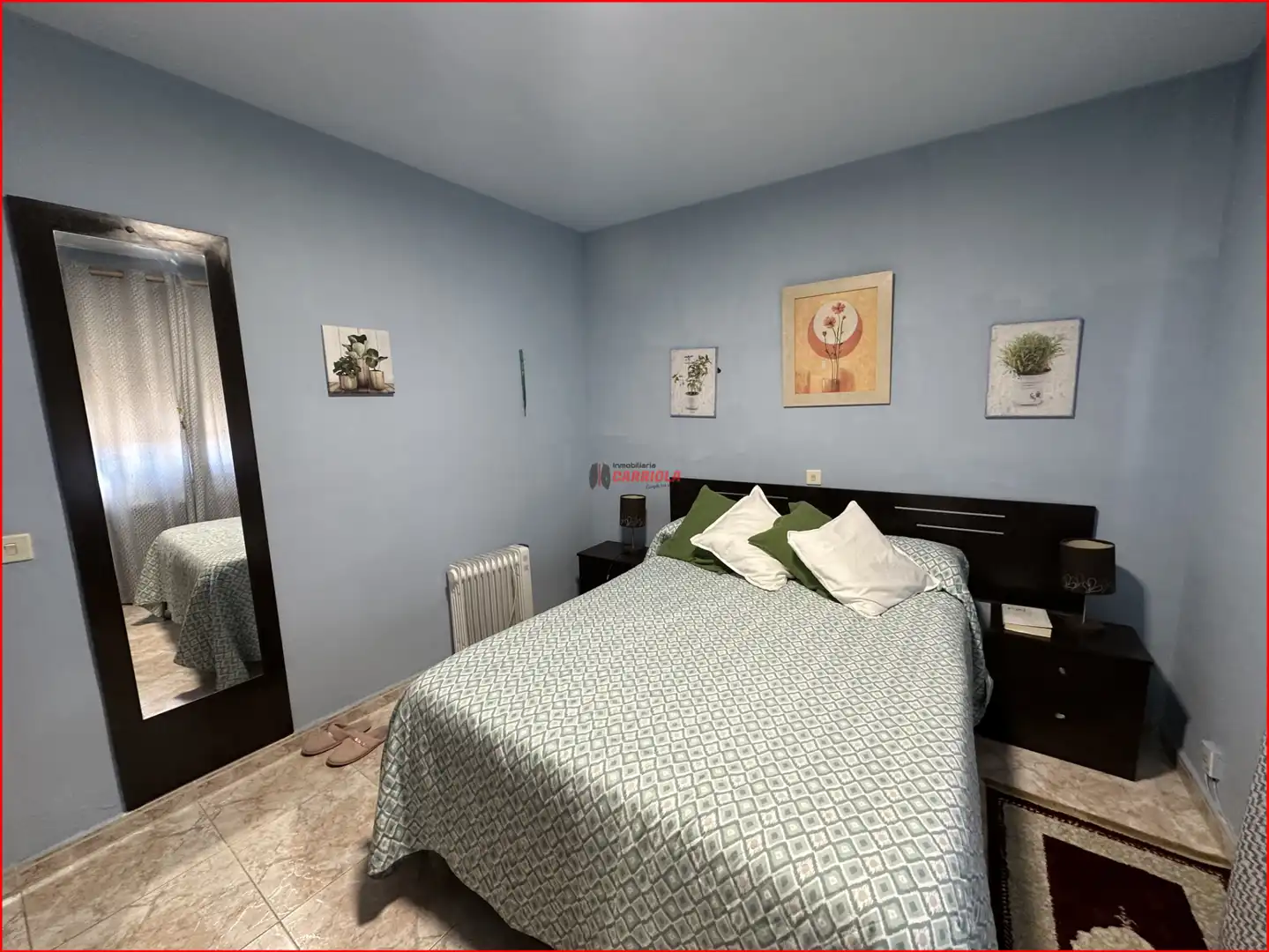 Habitación de Casa adosada en venta en Montearagón