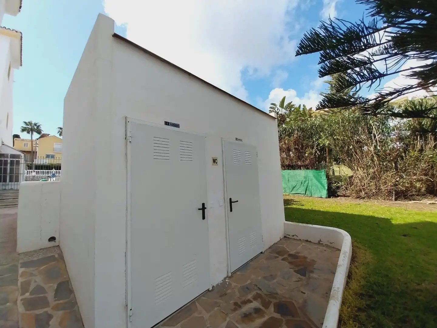 Vista exterior de Dúplex en venta en Mijas con Aire acondicionado, Calefacción y Terraza