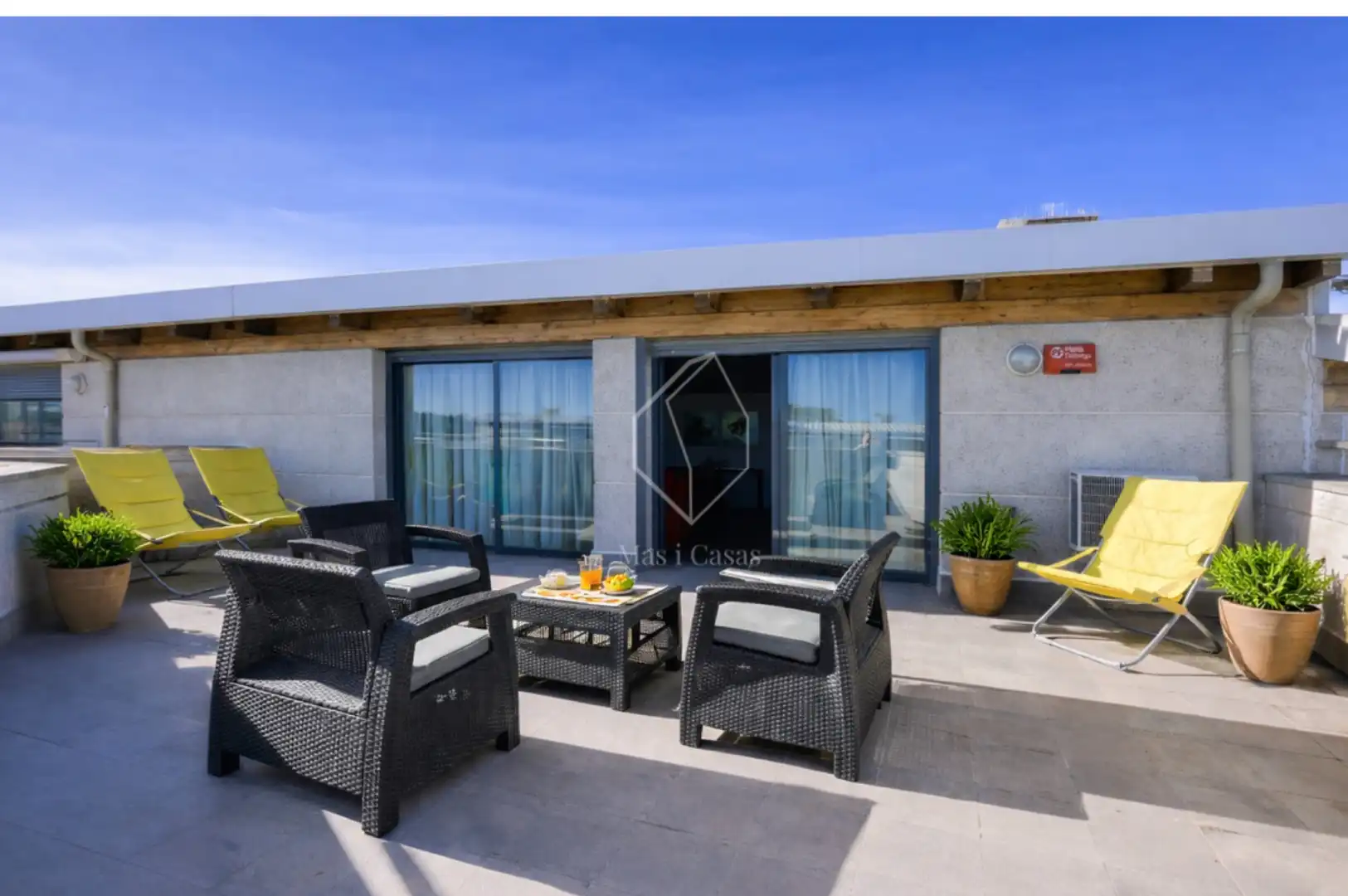 Terraza de Dúplex en venta en L'Escala con Aire acondicionado, Calefacción y Terraza