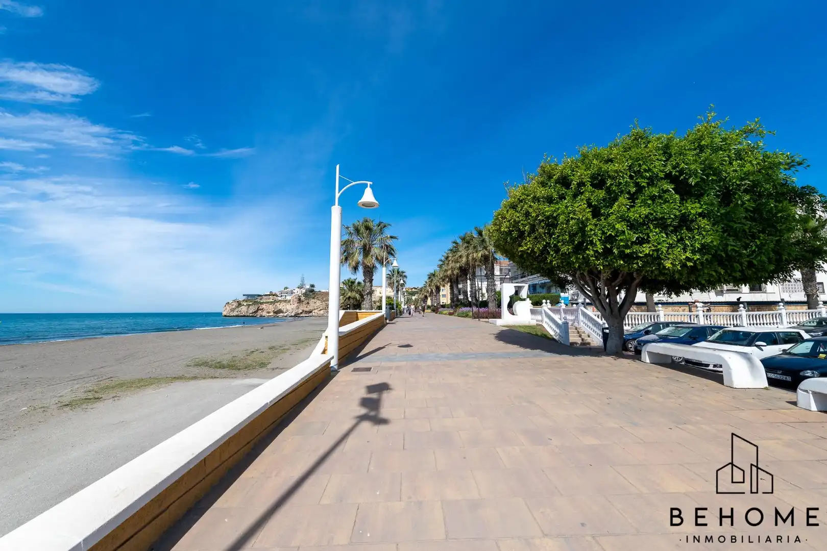 Vista exterior de Piso en venta en Rincón de la Victoria con Trastero y Piscina comunitaria