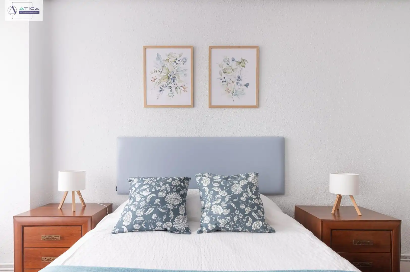 Bedroom of Flat for rent in Santander  with Heating and Furnished