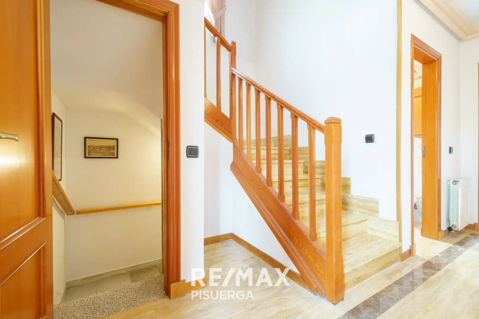 Chalet con jardín en venta en Calle Castilla y León 1, imagen 42