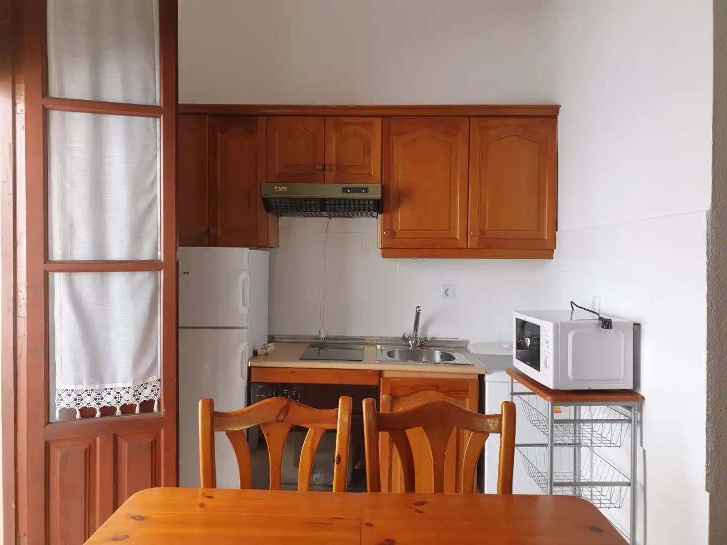 Cocina de Apartamento de alquiler en Granada con Calefacción y Amueblado