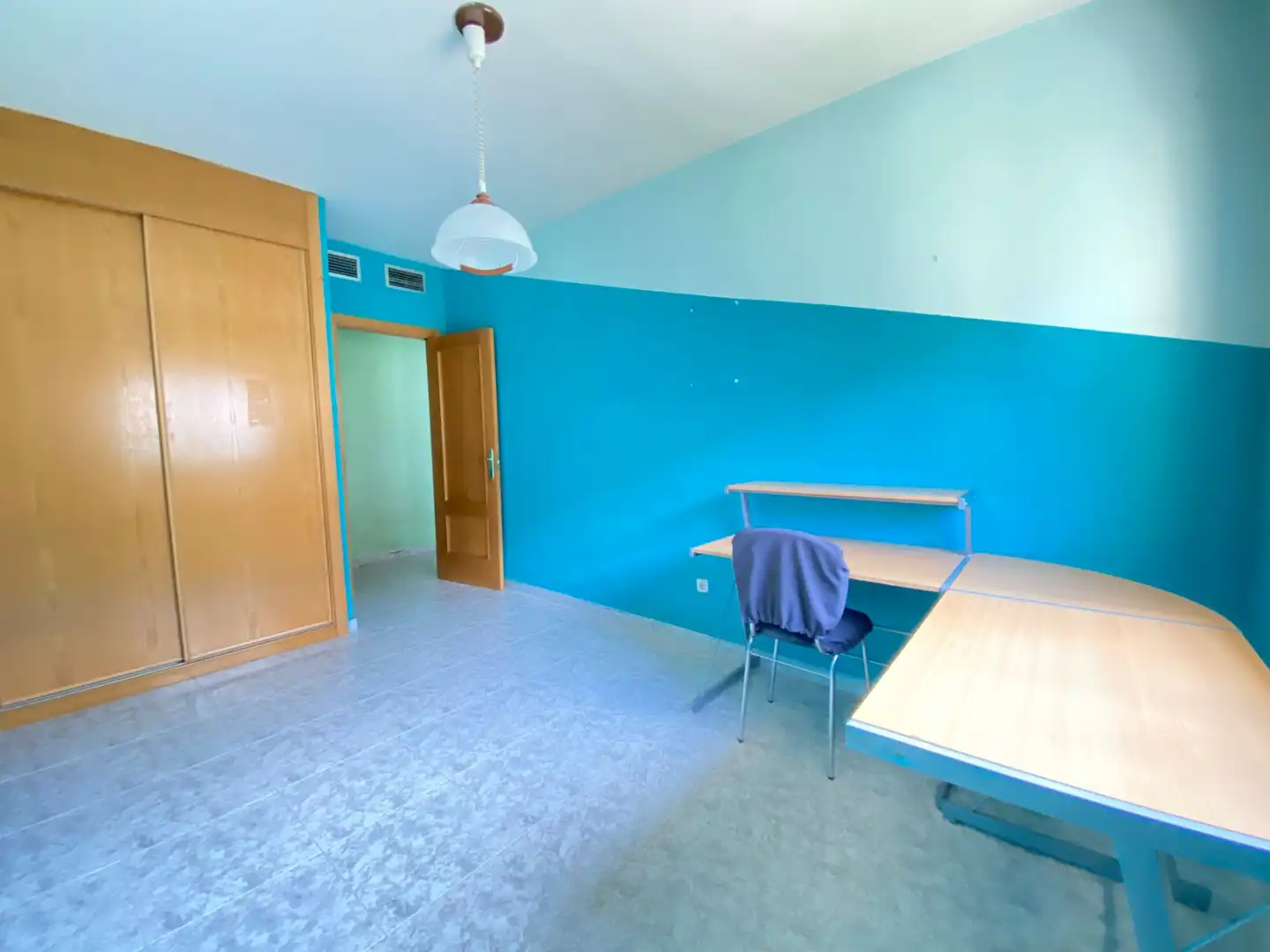 Bedroom of Flat for sale in Fuenlabrada  with Air Conditioner, Heating and Balcony