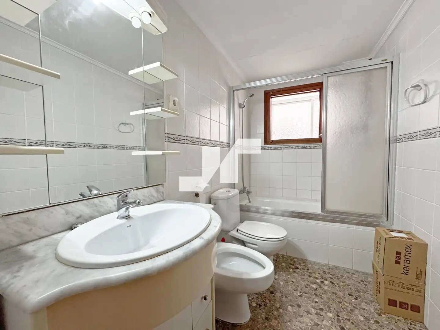 Badezimmer von Wohnung zum Verkauf in L'Alcora mit Terrasse