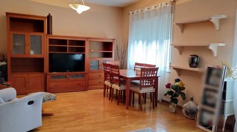 Foto 2 de Piso en venta en Avenida de las Tres Cruces, La Pantoja, Zamora Capital